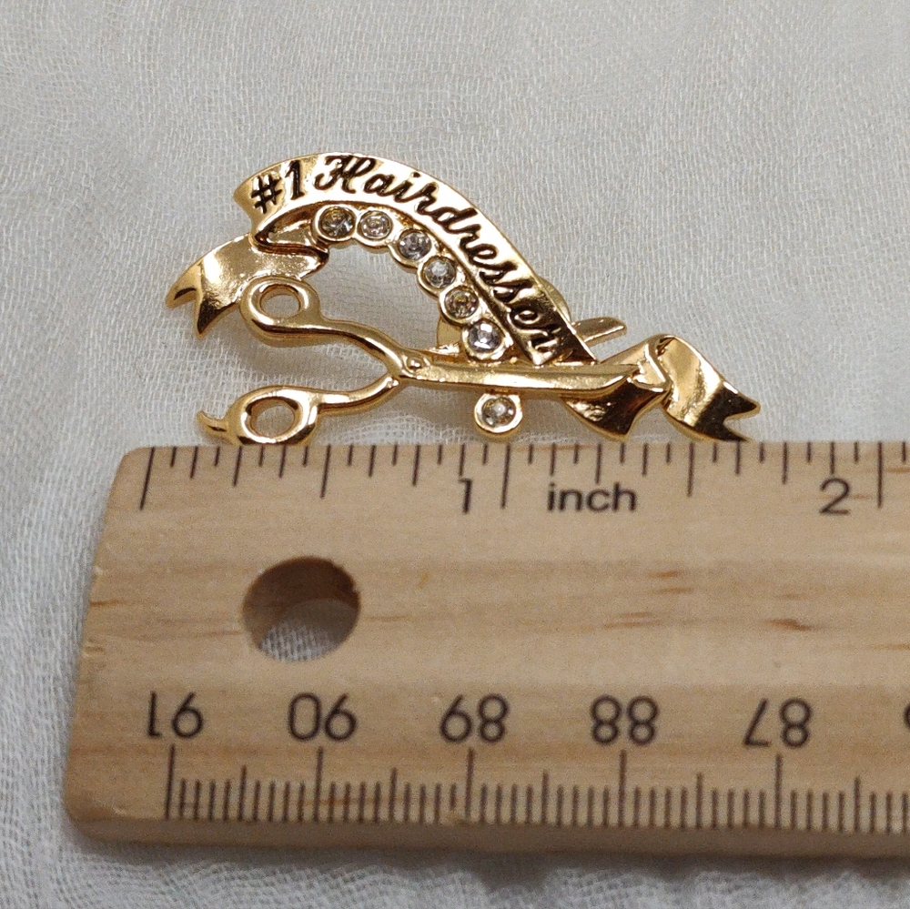 Gold Hairdresser Brooch with Crystals